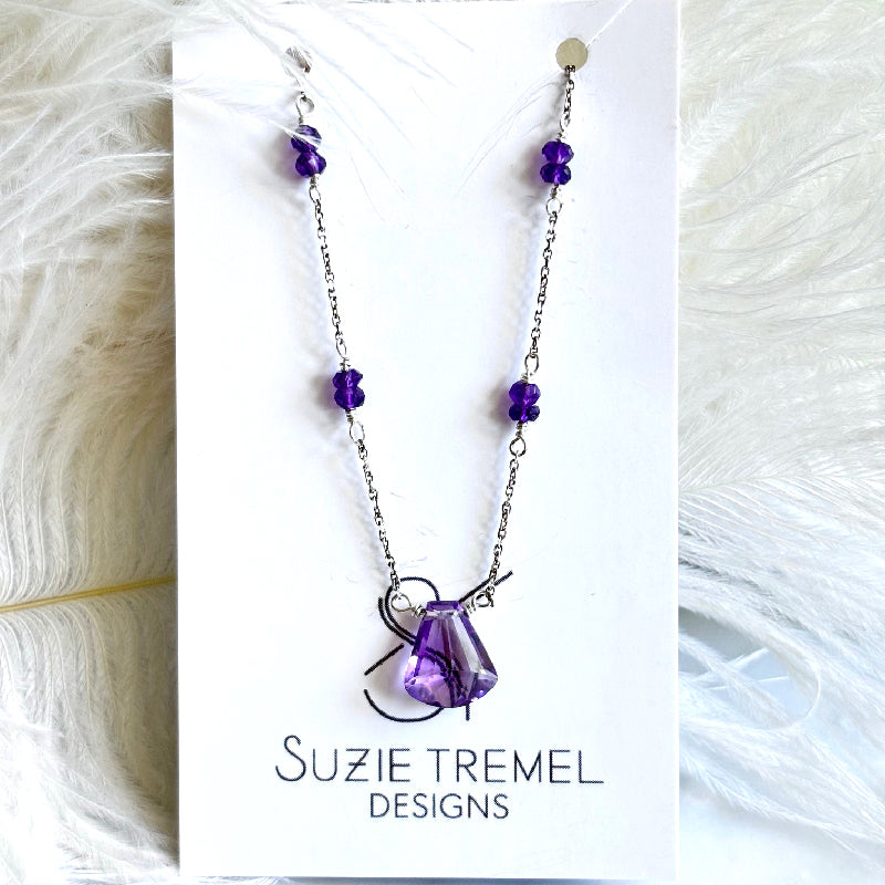 Necklace - Gemstone Pendants