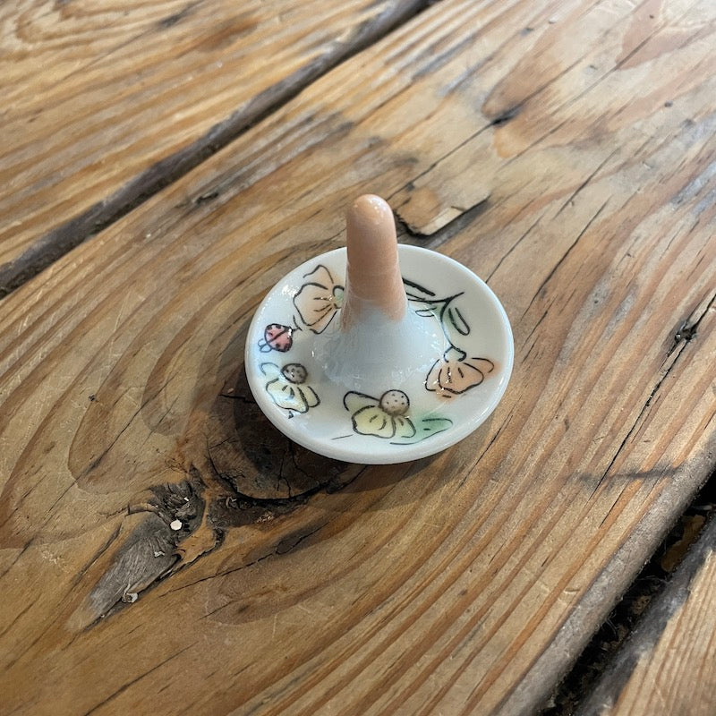 Ring Dishes