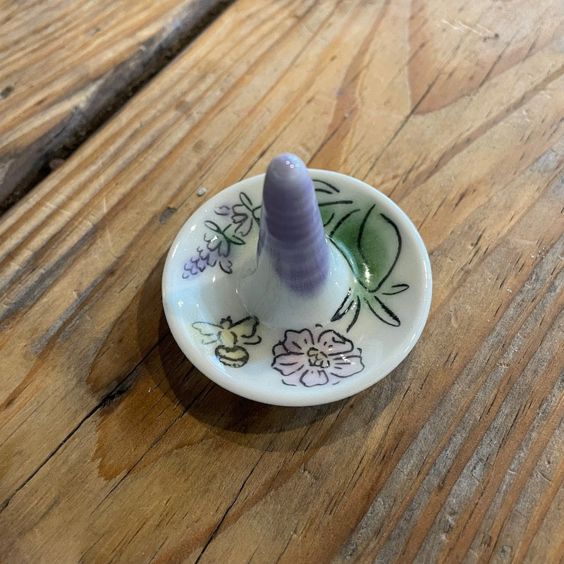Ring Dishes