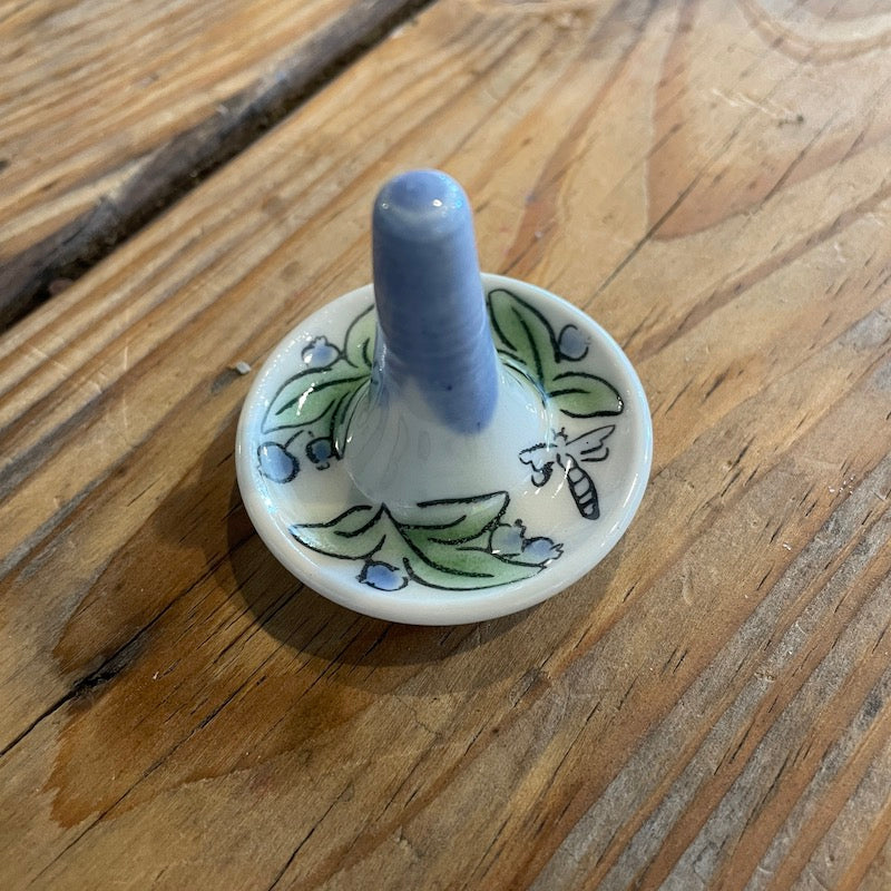 Ring Dishes