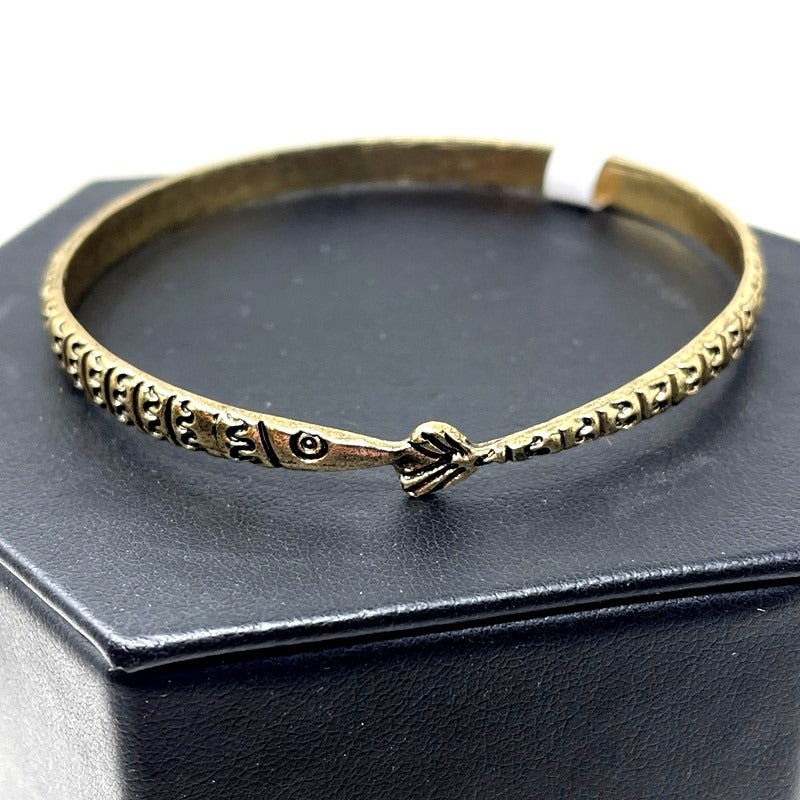Bracelets - Bangles