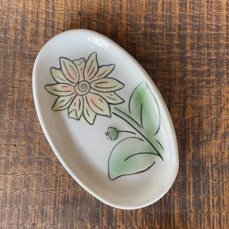 small oval dishes