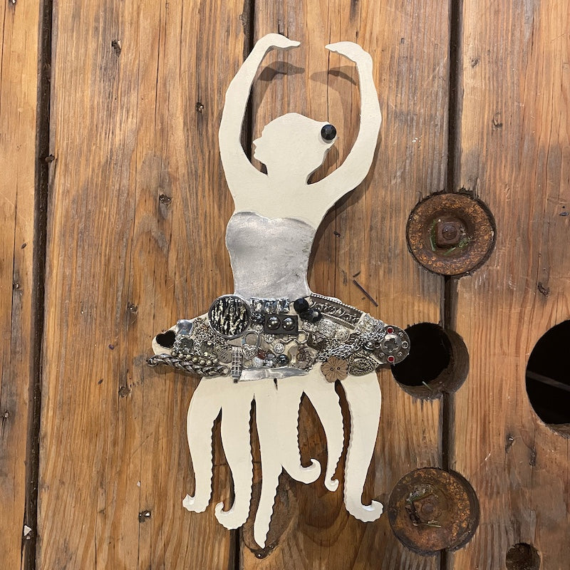 Octorina - Cutouts