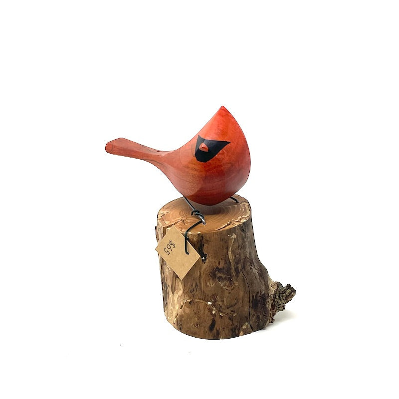 Cardinal on Stump