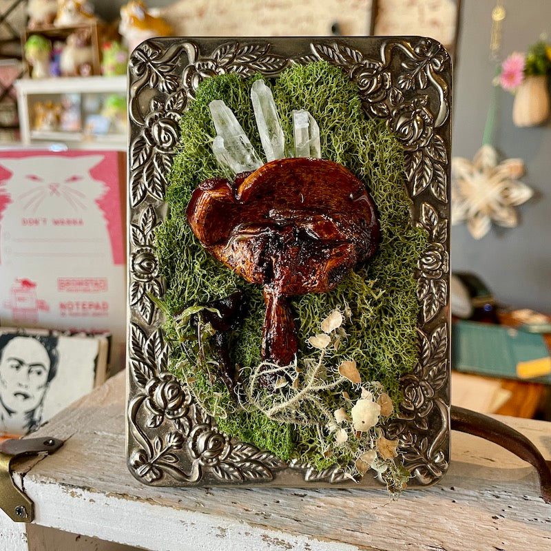 Crystal Mushroom Art (Silver)