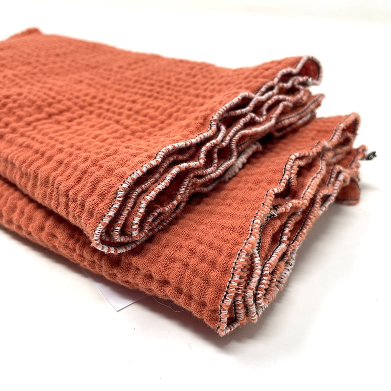 Petite Cloth