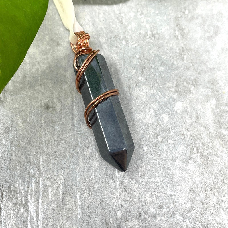 Pendant - Hematite (Point)