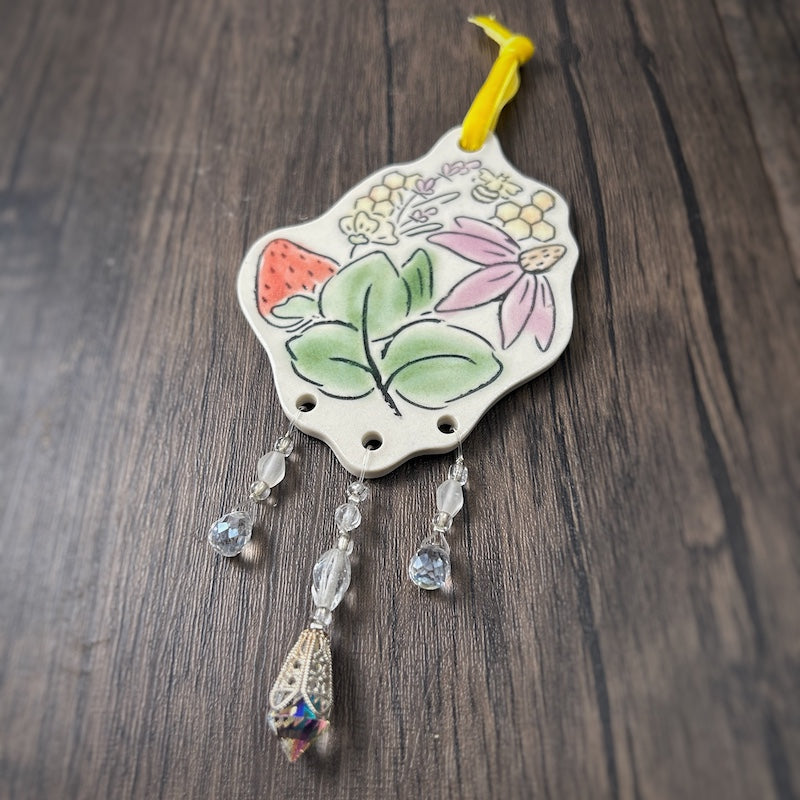 Sun Catcher-bee+strawberry+cone flower