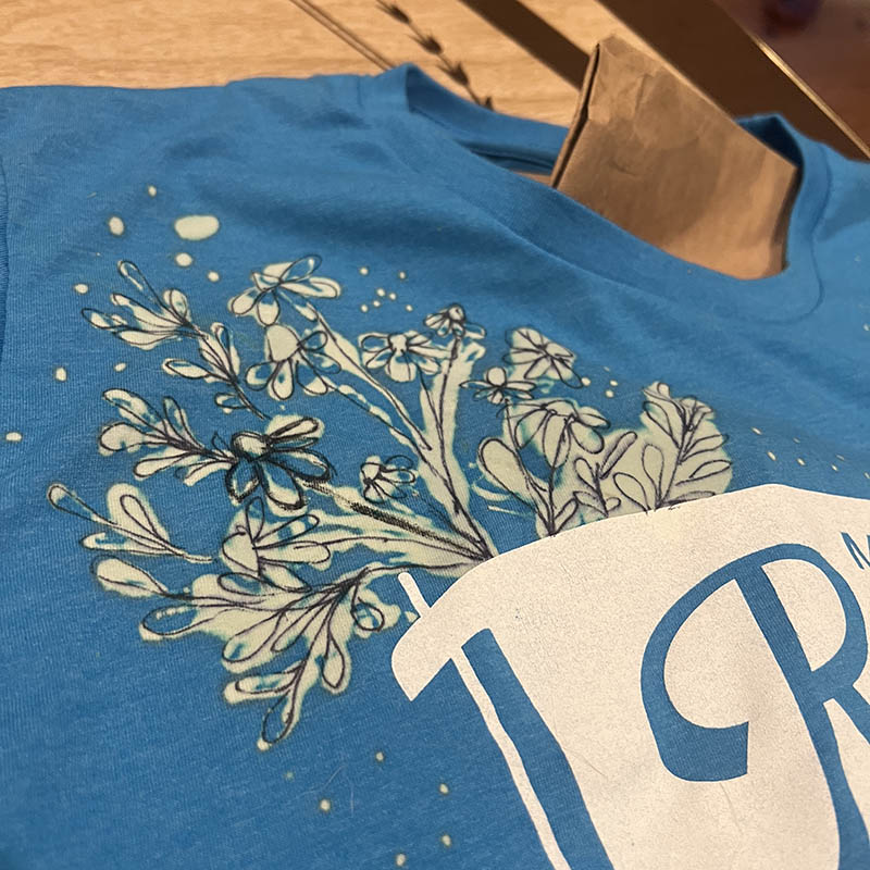 Bleach Dye Your Shirt - April 18