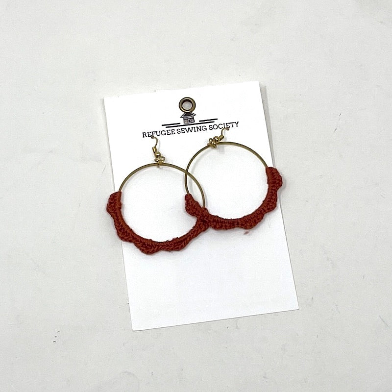 Earrings - Scallop Hoops | Summima