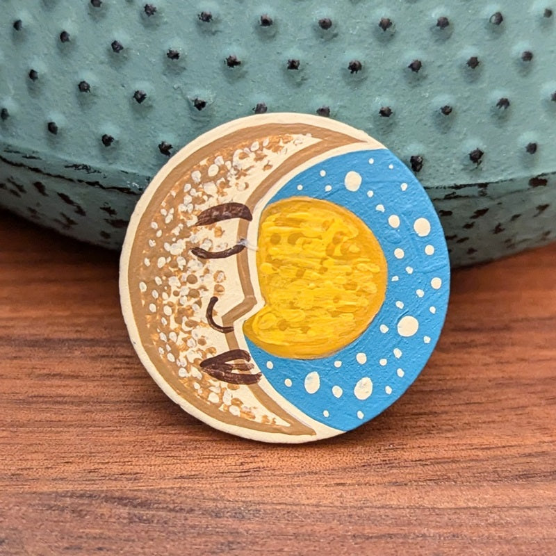 Button - Man in the Moon