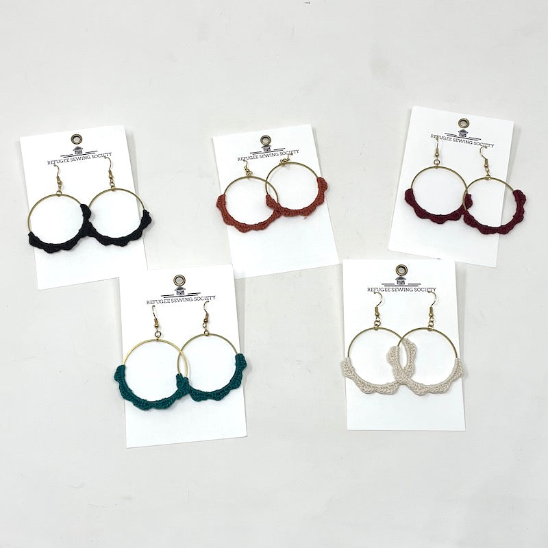 Earrings - Scallop Hoops | Summima