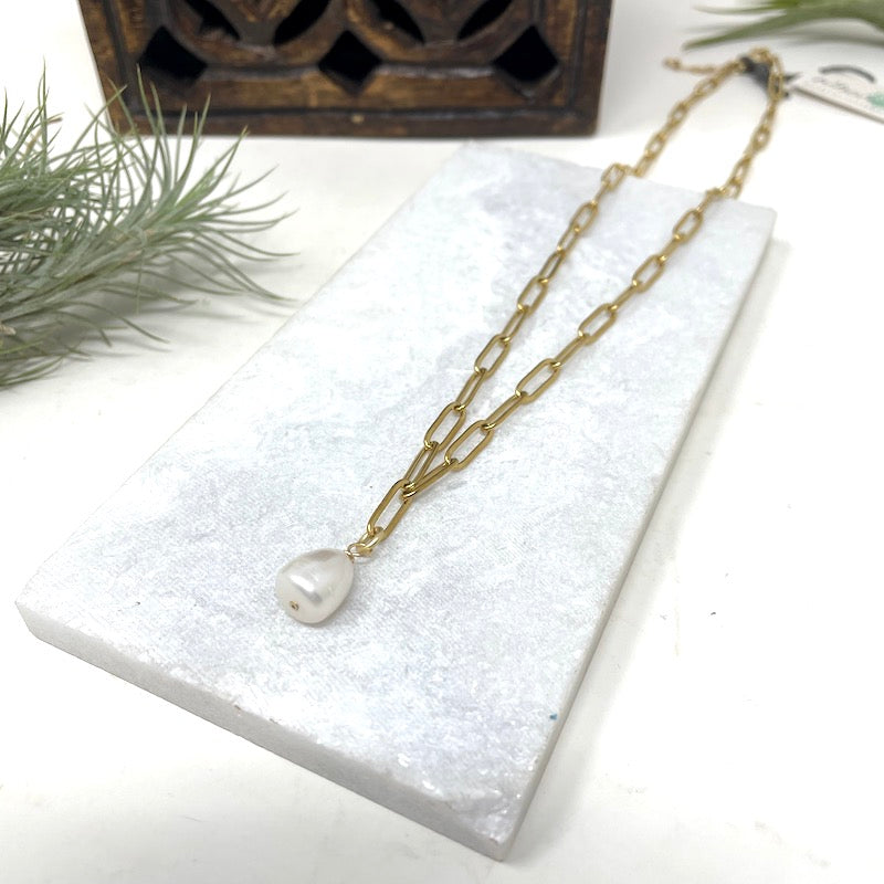 Necklace - Gold Paperclips and Pearls