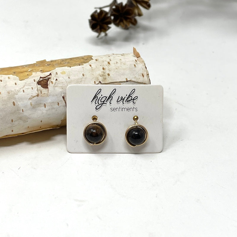 Studs - Wire Wrapped Gem - Gold